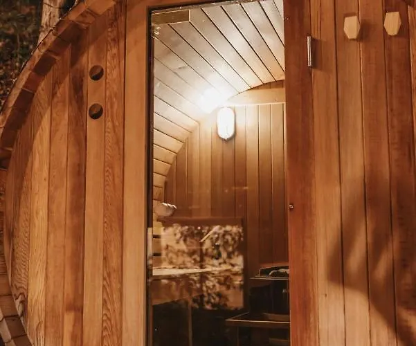 Vilă Treebox Noszvaj